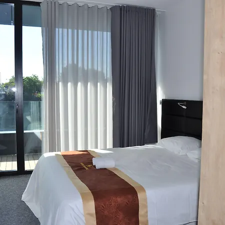 De La Seine 호텔 3*