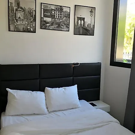 De La Seine Hotel 3*