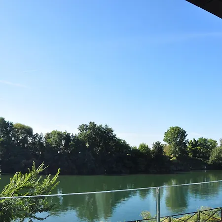 De La Seine 3*