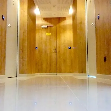 호텔 De La Seine 에피네쉬르세느강